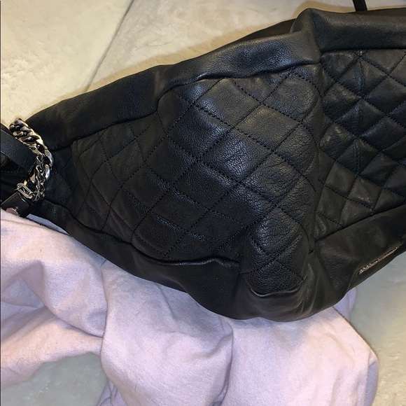 🛍TRADED!!🛍 ✨🔥 MINT Jimmy Choo Chain Hobo 🔥✨ - Picture 6 of 8